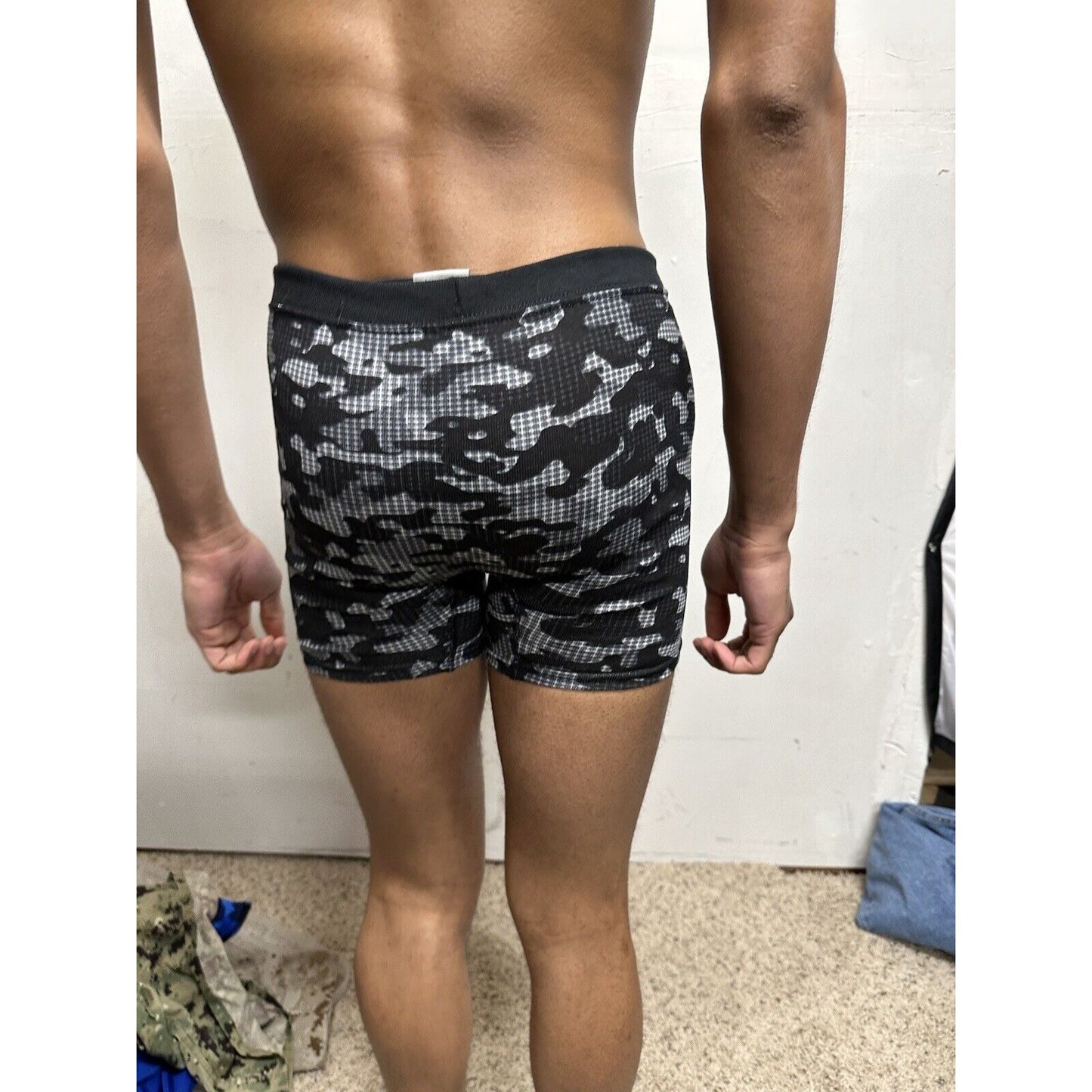 Boys XL black Camo Hanes boxer briefs