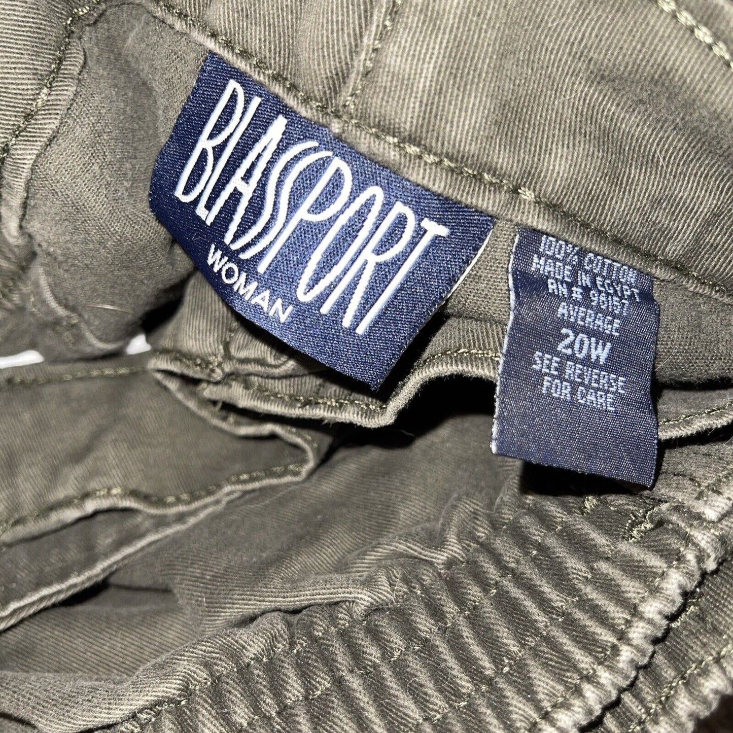 women's darn green blassport 20W pants