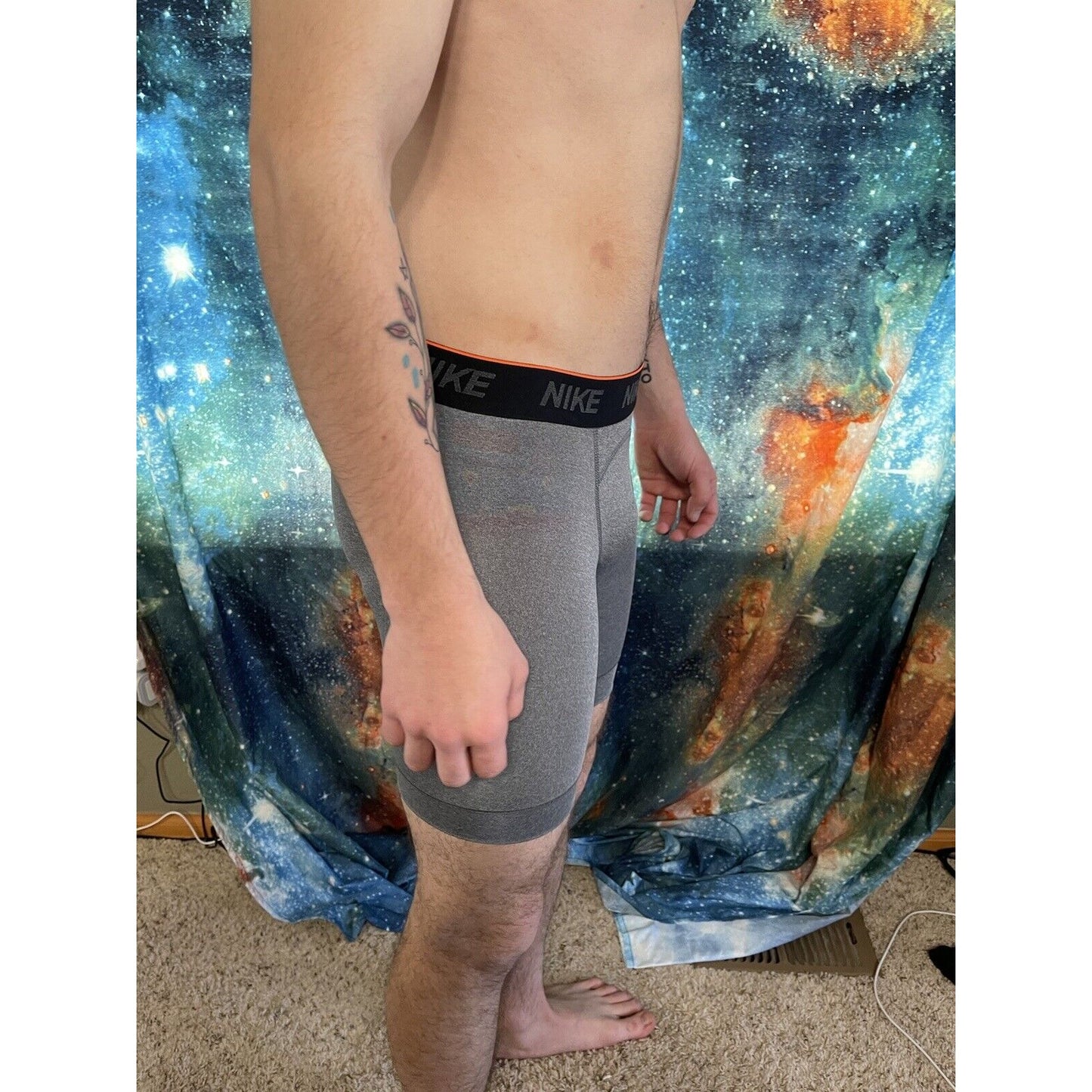 Nike Dri-Fit Mens Activewear Small Gray Athletic Compression Shorts New Unworn