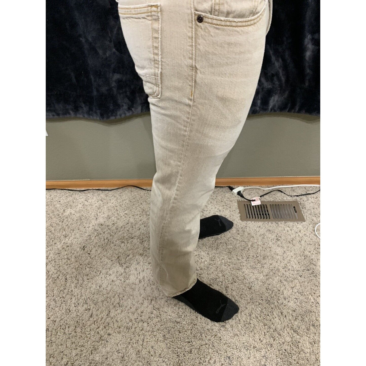 Old Navy Famous Jeans Tan 31 X 30 Men’s Pants