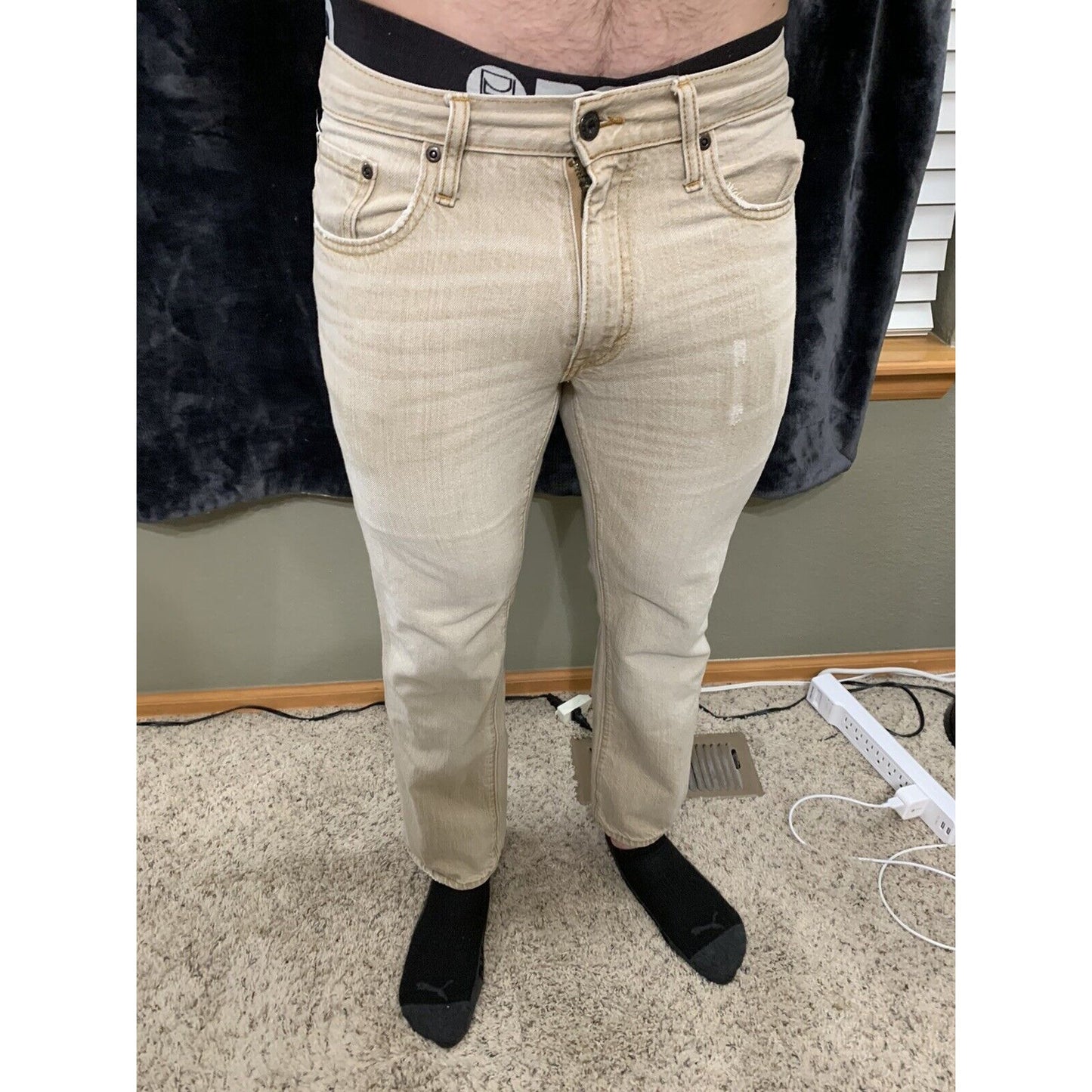 Old Navy Famous Jeans Tan 31 X 30 Men’s Pants