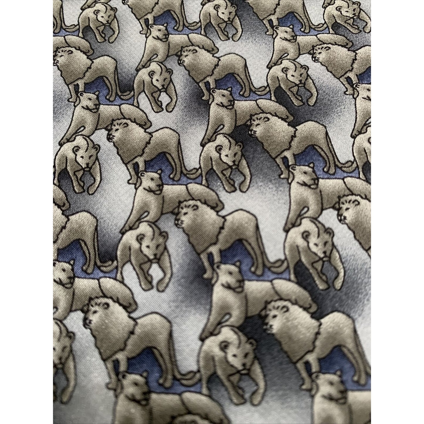 THE NATURE CONSERVANCY Silk Tie. Lion Motif.