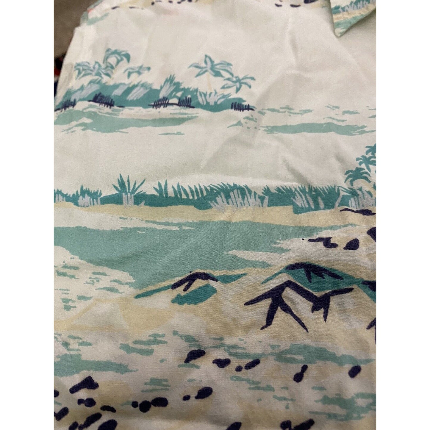 Old Navy White Summer Prints Sailing Boats Island Men’s Large Button-down Shirt