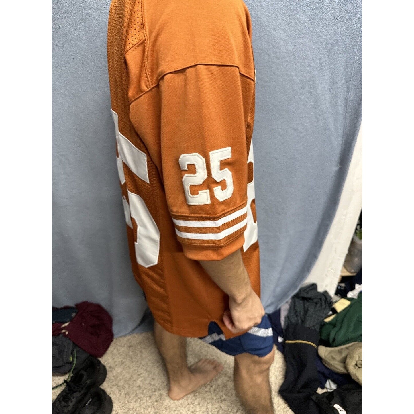 Men’s Texas Longhorns Size 48 Team Nike #25 Football Jersey
