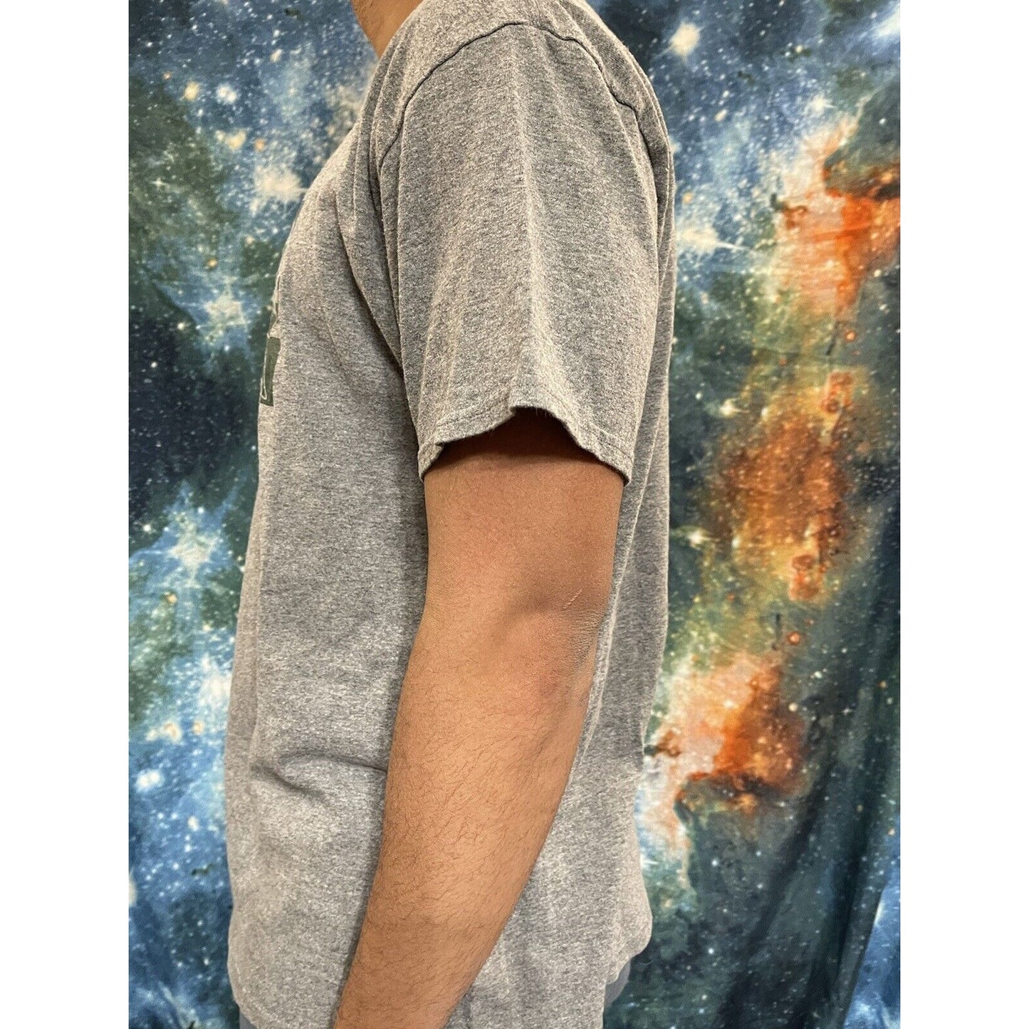 Men’s large gray michigan state spartans t-shirt