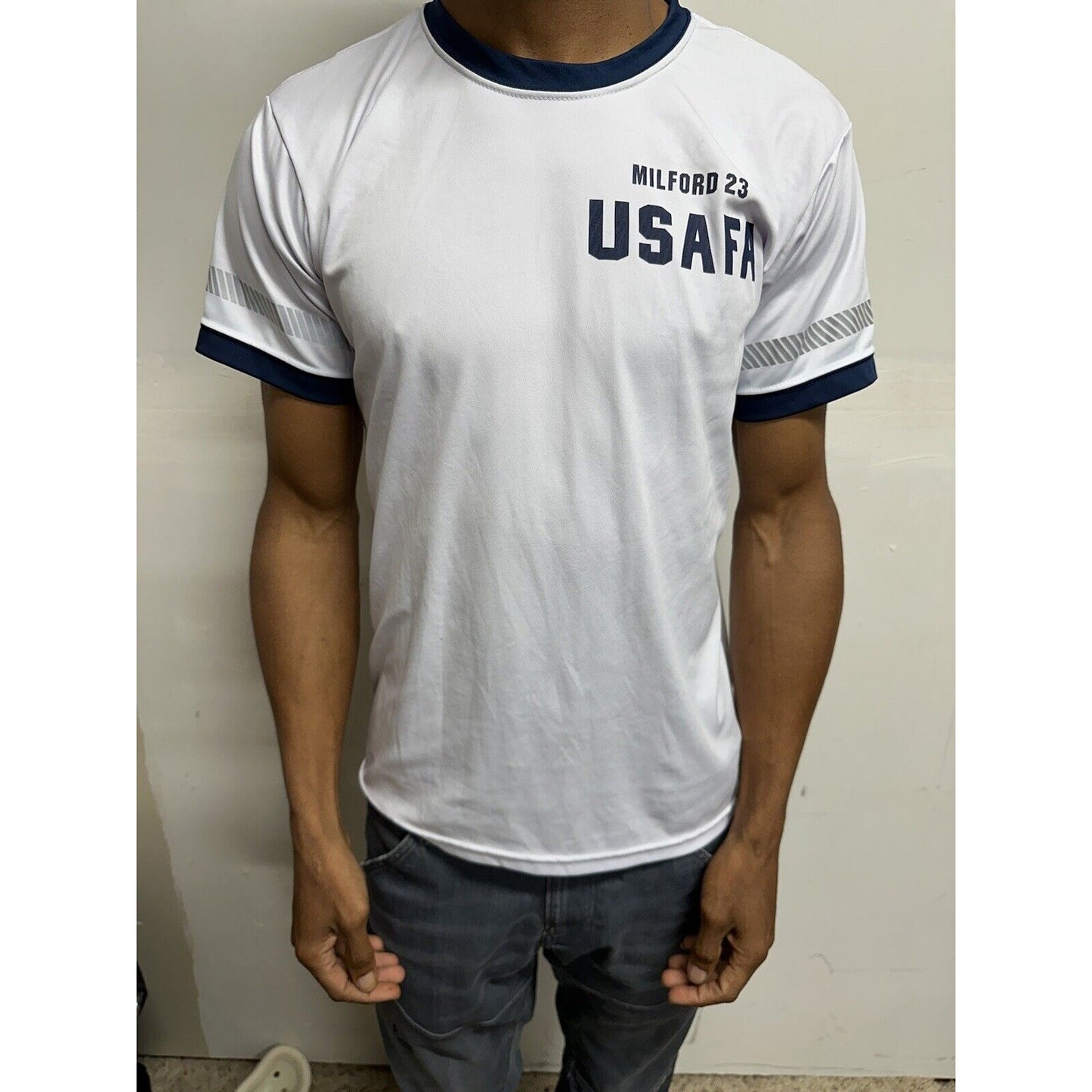 Men’s USAFA Pt Cadet Uniform Shirt Size Small Physical Fitness