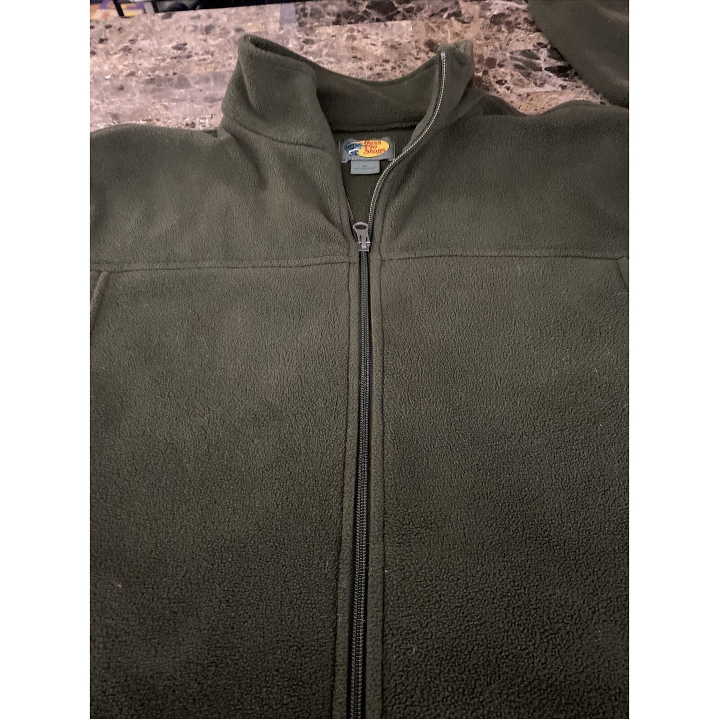 Bass Pro Shops Men’s Medium Olive Green Full-zip Fleece Polyester Jacket