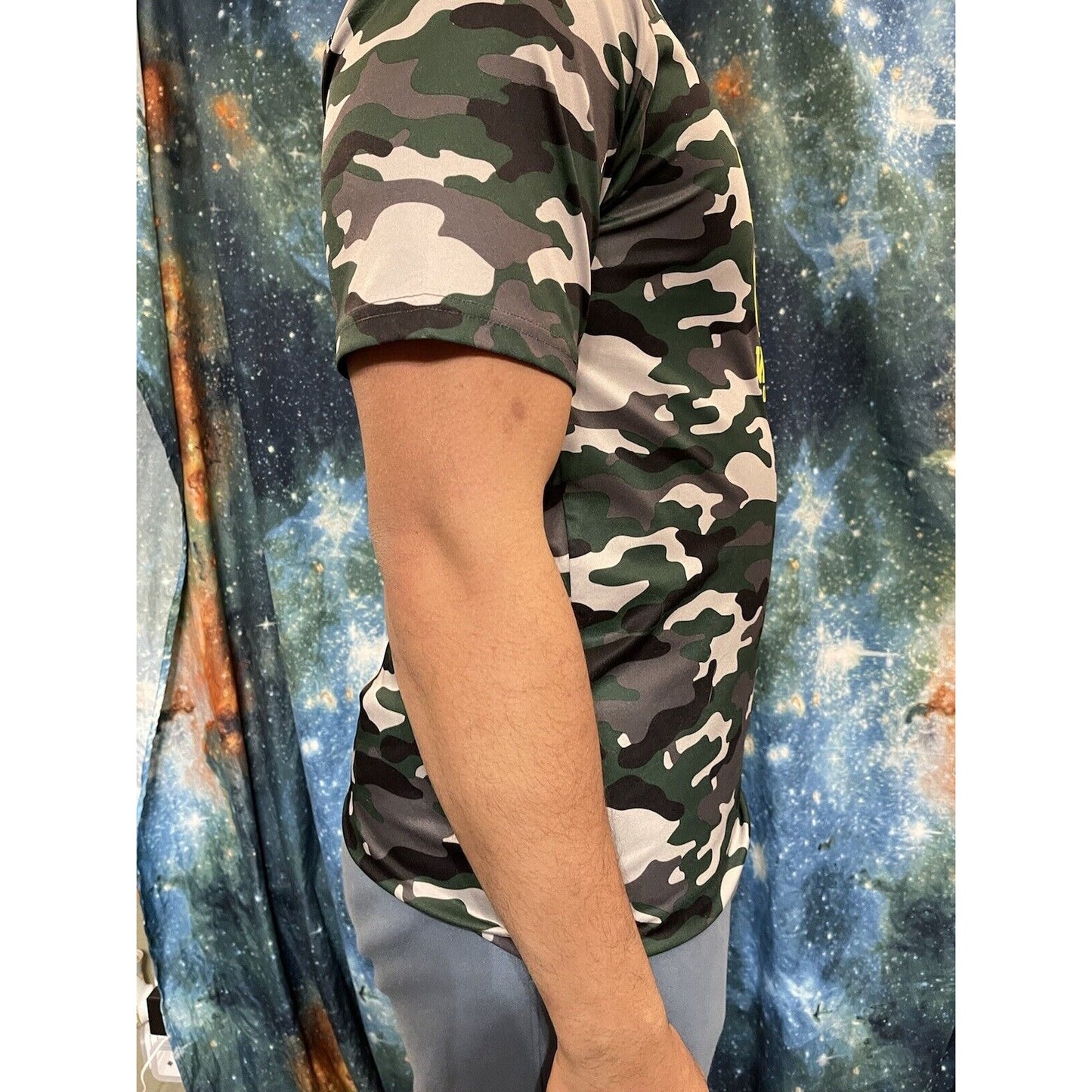 Men’s Colorado Springs Warrior Football Camo Shortsleeve tshirt medium