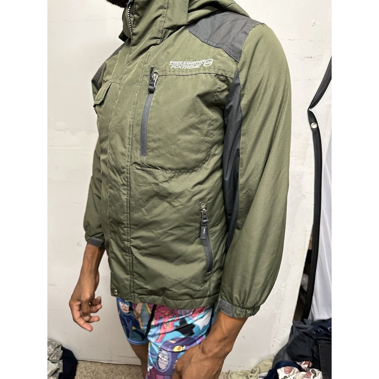 Boy’s Green 10-12 Large Free Country Extreme Performance Jacket