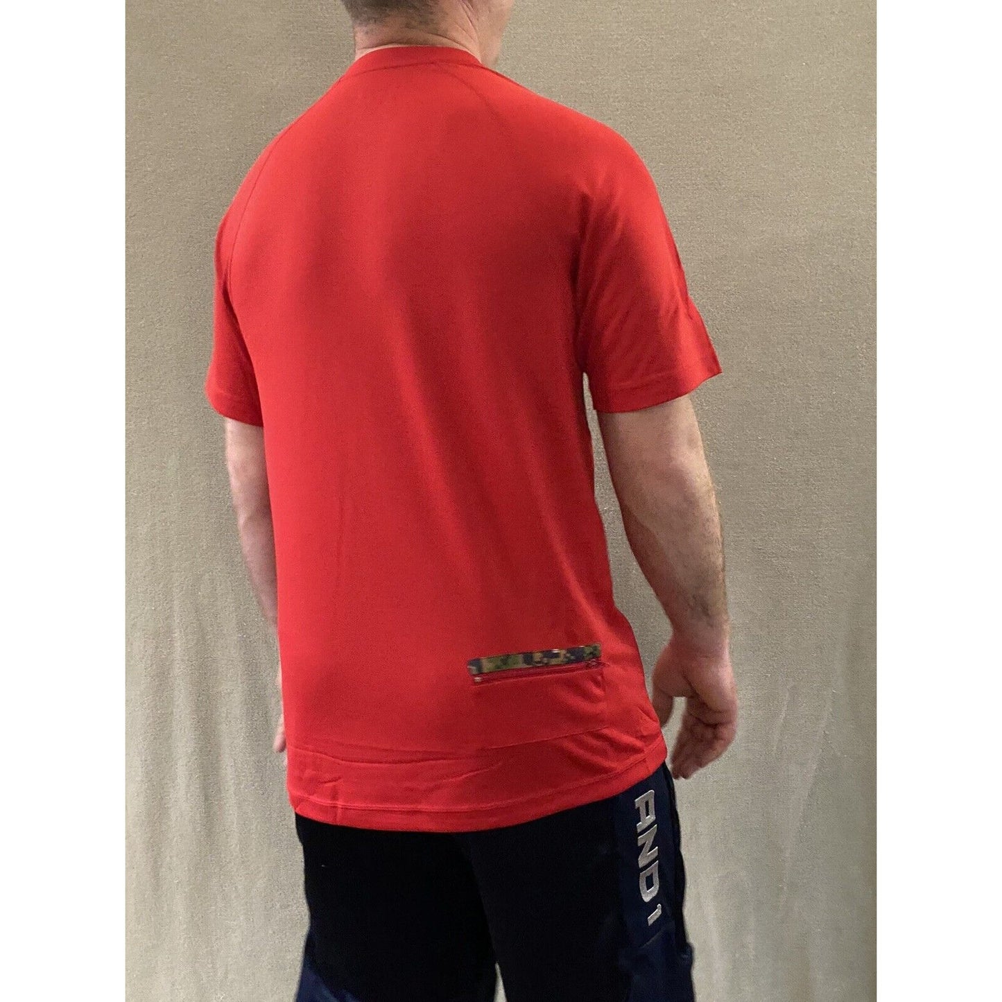Soffe Extreme Training XT46 Men’s Medium Red Camo Military Polyester Shirt NWT