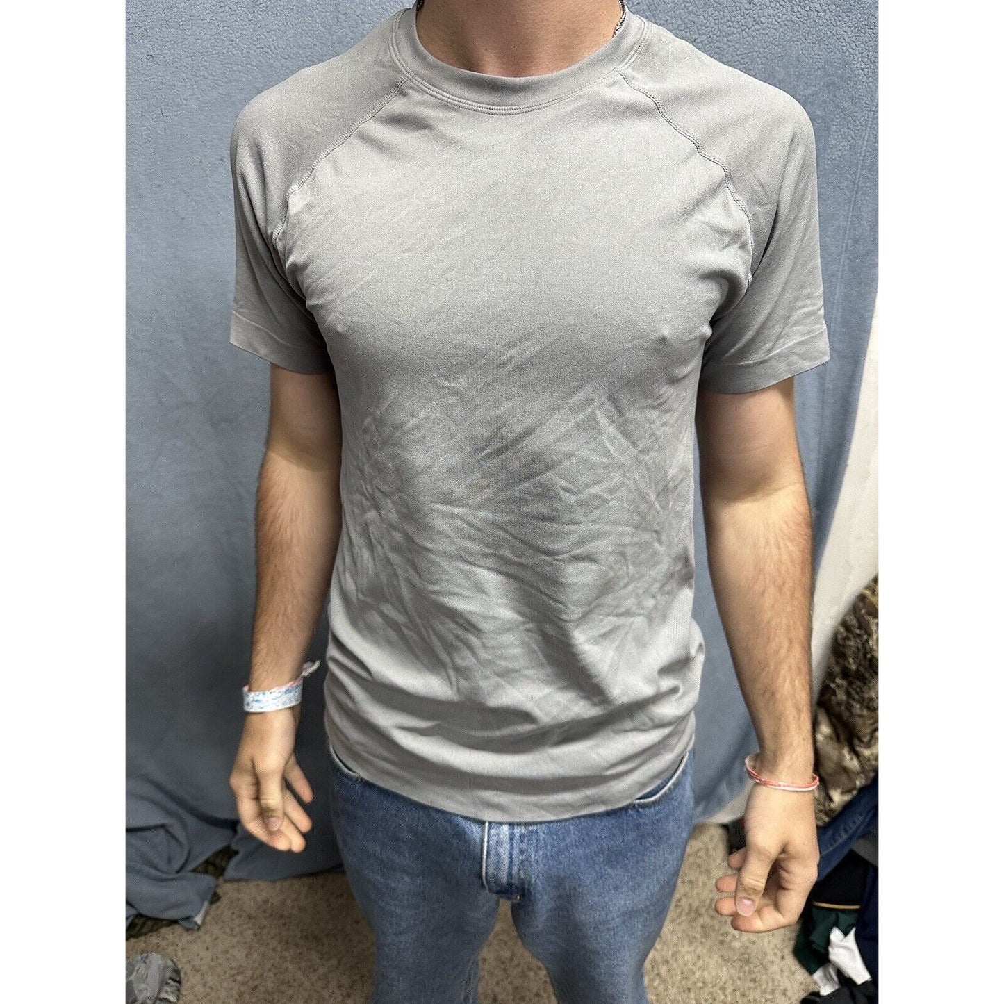 Gray Small Nylon Polyester Short Sleeve Athletic Shirt