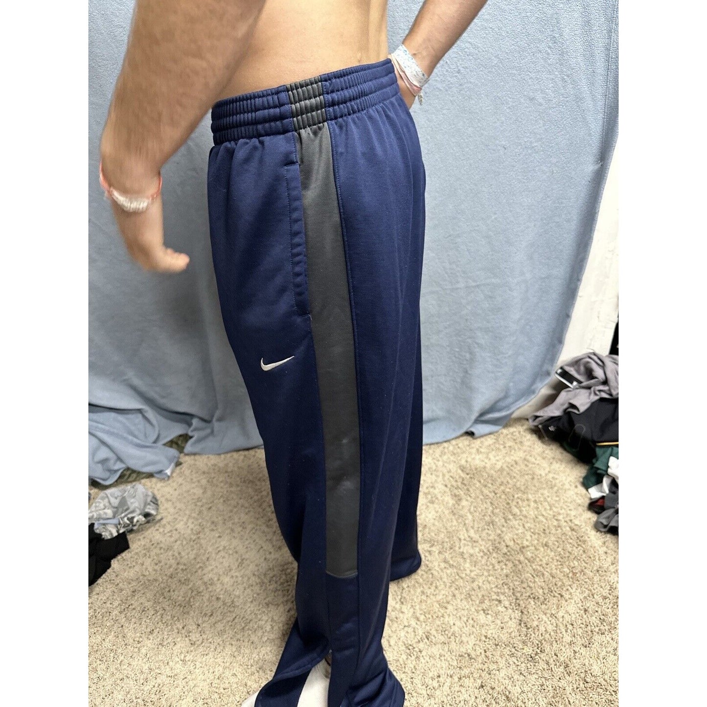 Men’s XL Nike Dri Fit Dark Blue Sweat Pants With Pockets