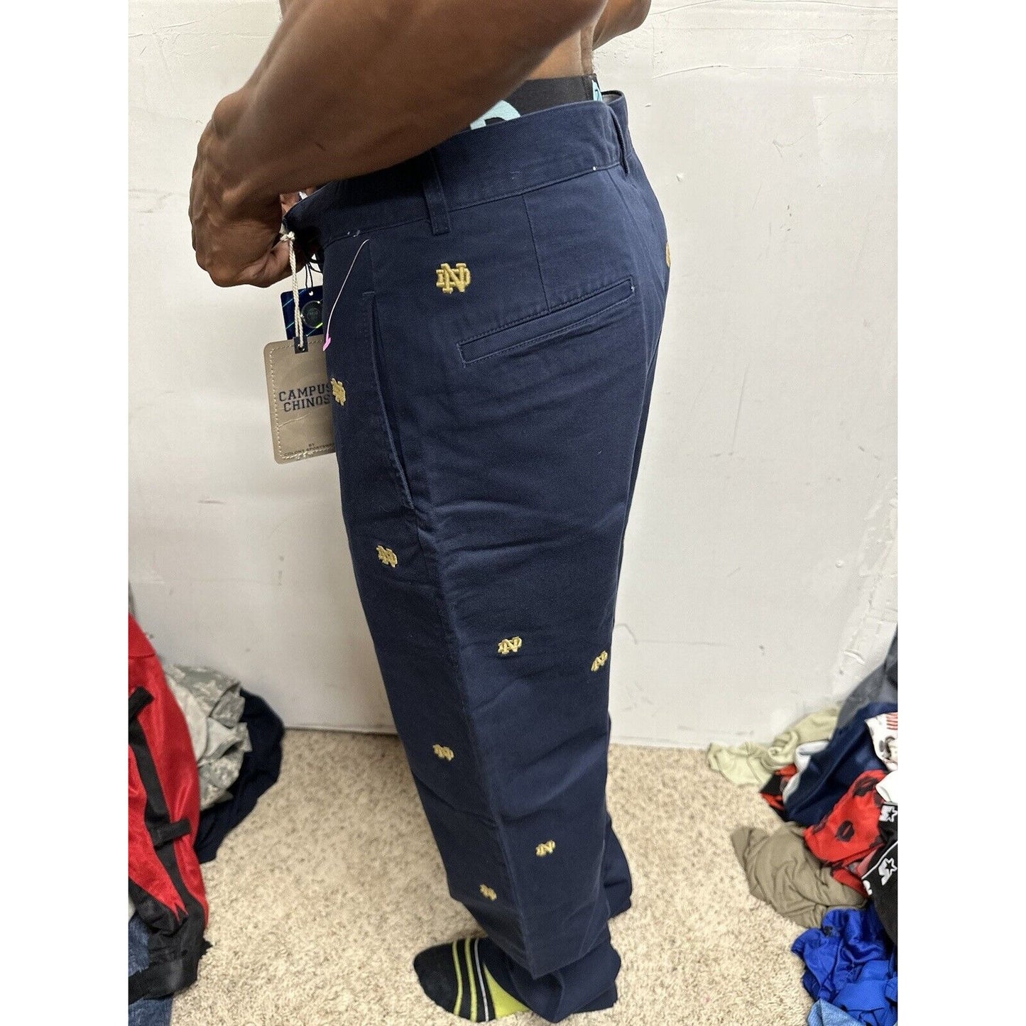 Men’s Notre Dame Size 32 Campus Chinos Pants Navy Blue