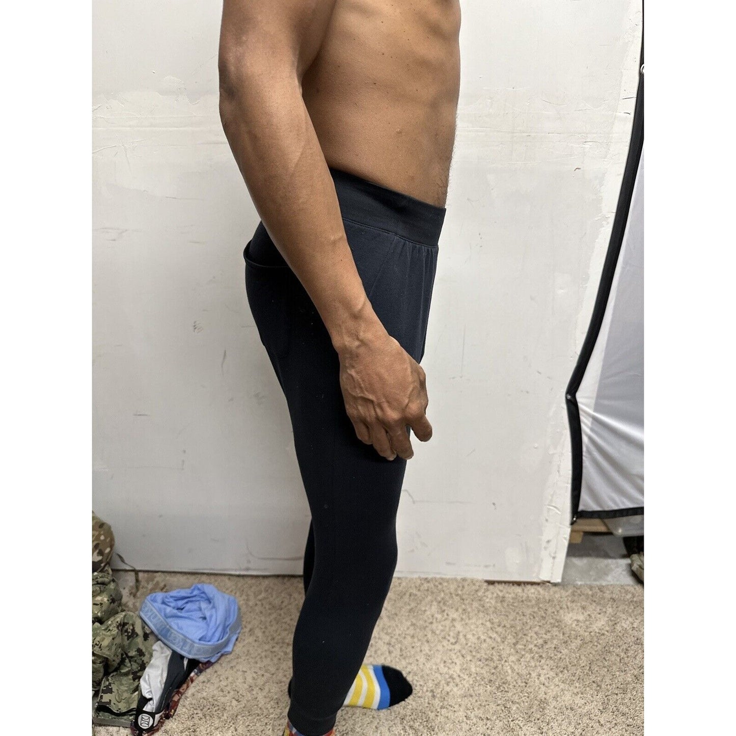 Men’s Black Leggings Under Armour Loose XS Pants Running