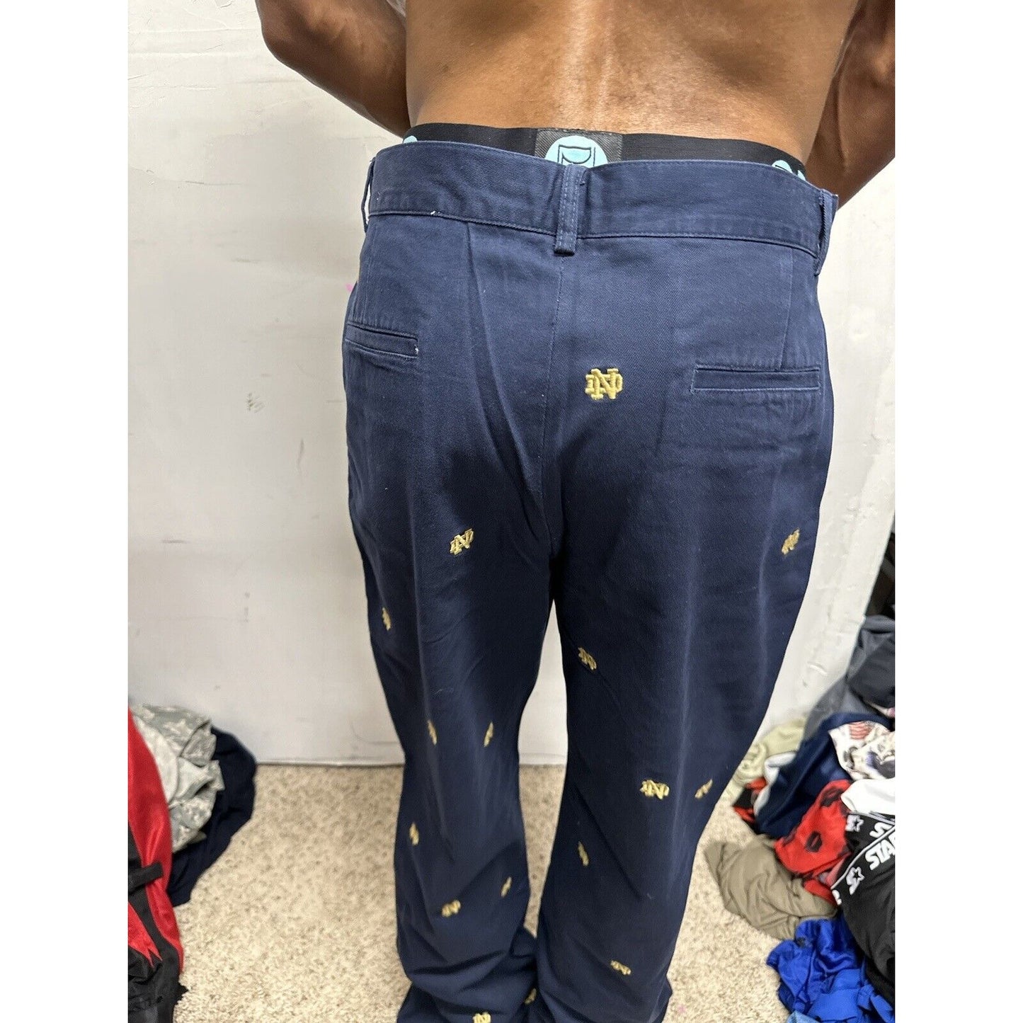 Men’s Notre Dame Size 32 Campus Chinos Pants Navy Blue