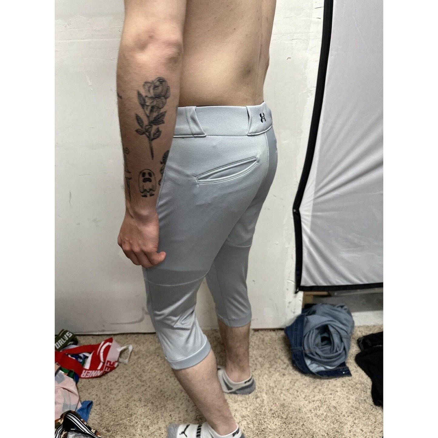 Men’s Small Gray Softball Heatgear Baseball Pants under armour
