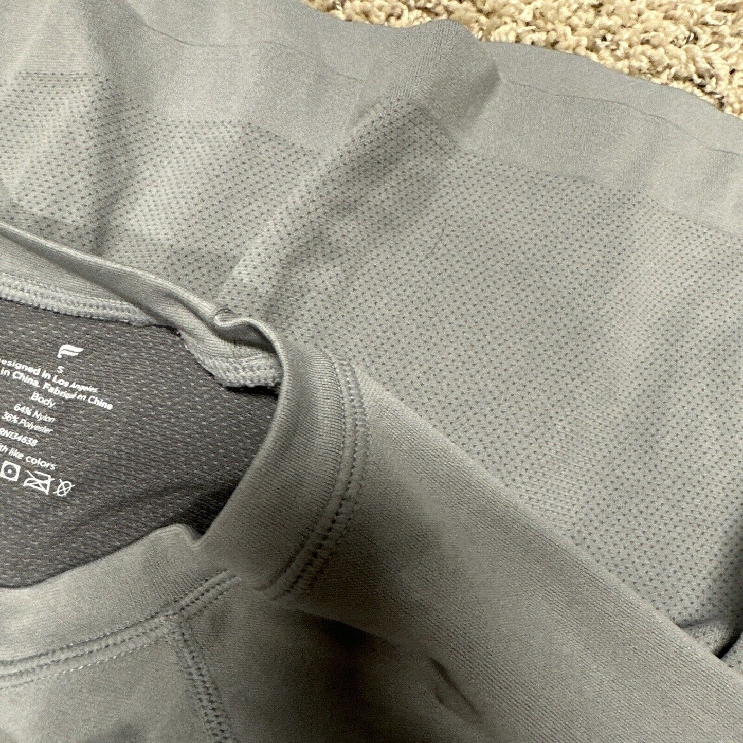 Gray Small Nylon Polyester Short Sleeve Athletic Shirt