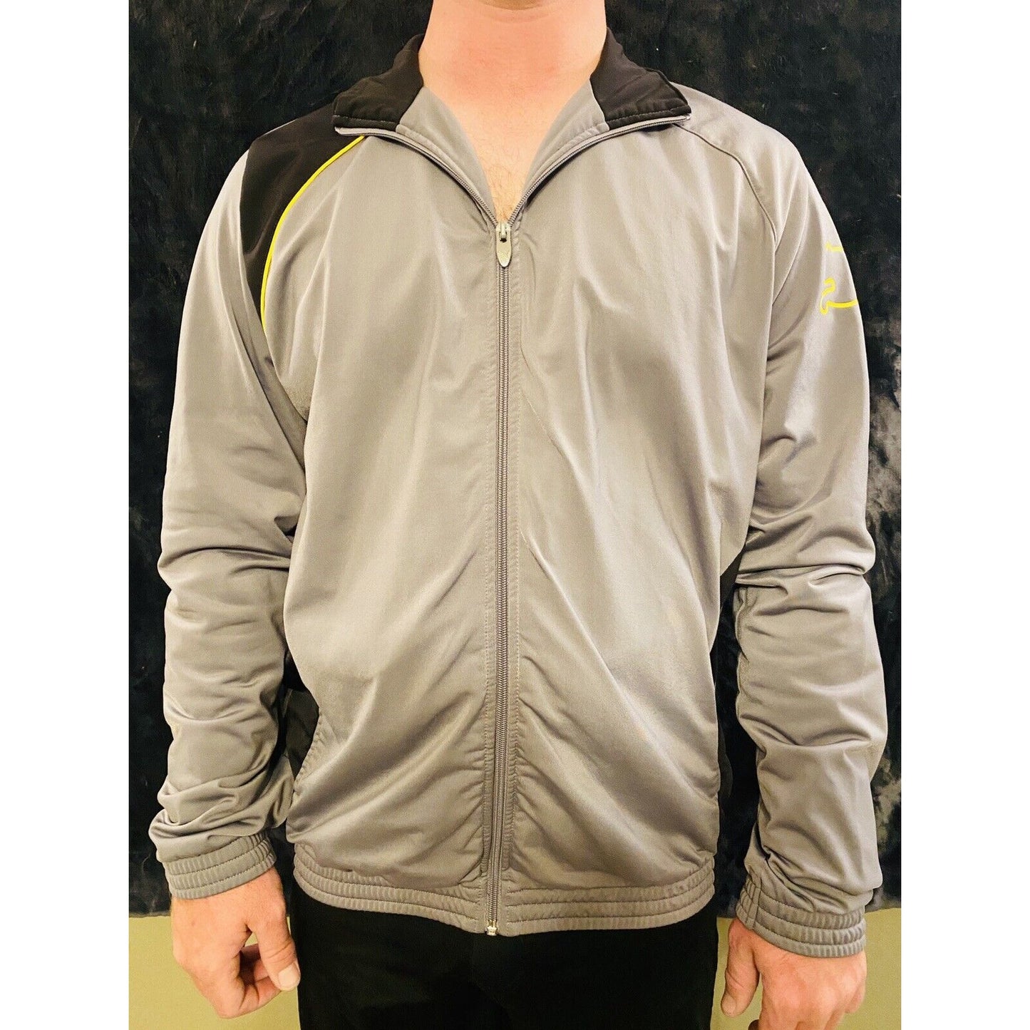 Puma Mens Full Zip Warm Up Track Jacket Windbreaker Gray Jacket Size L