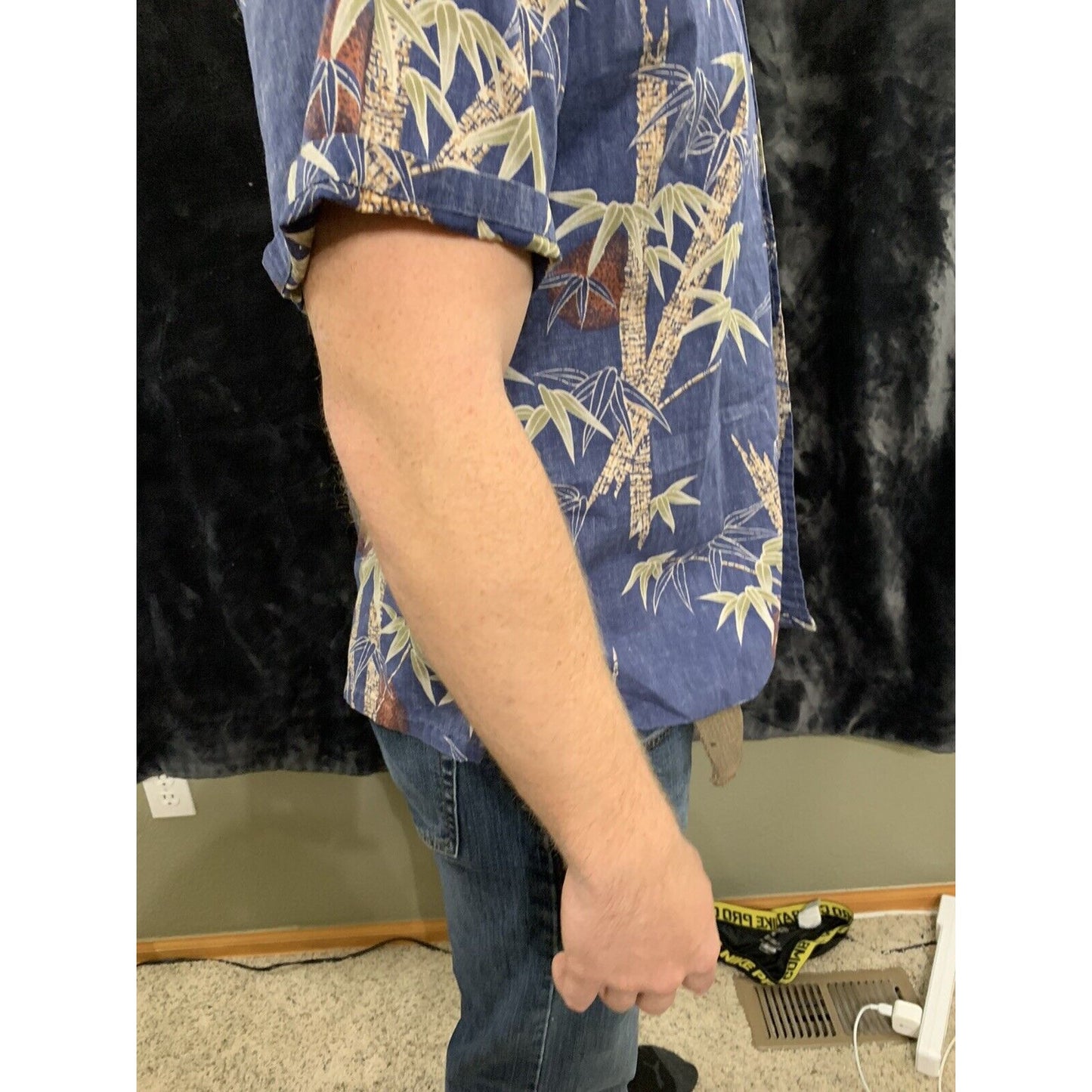 Cooke Street Hawaiian Button Up Mens Medium Blue Short Sleeve Collared