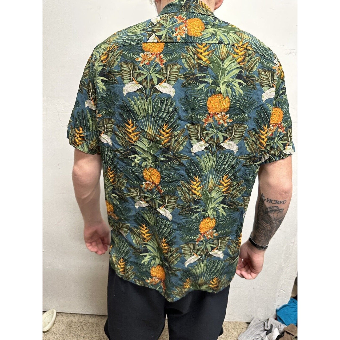Men’s Medium Goodfellow Tropical Hawaiian Shirt Button Up Short Sleeve