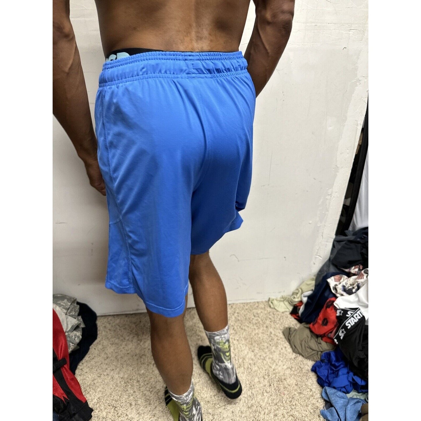 Men’s Blue Loose Small Under Armour Athletic Shorts With Pockets