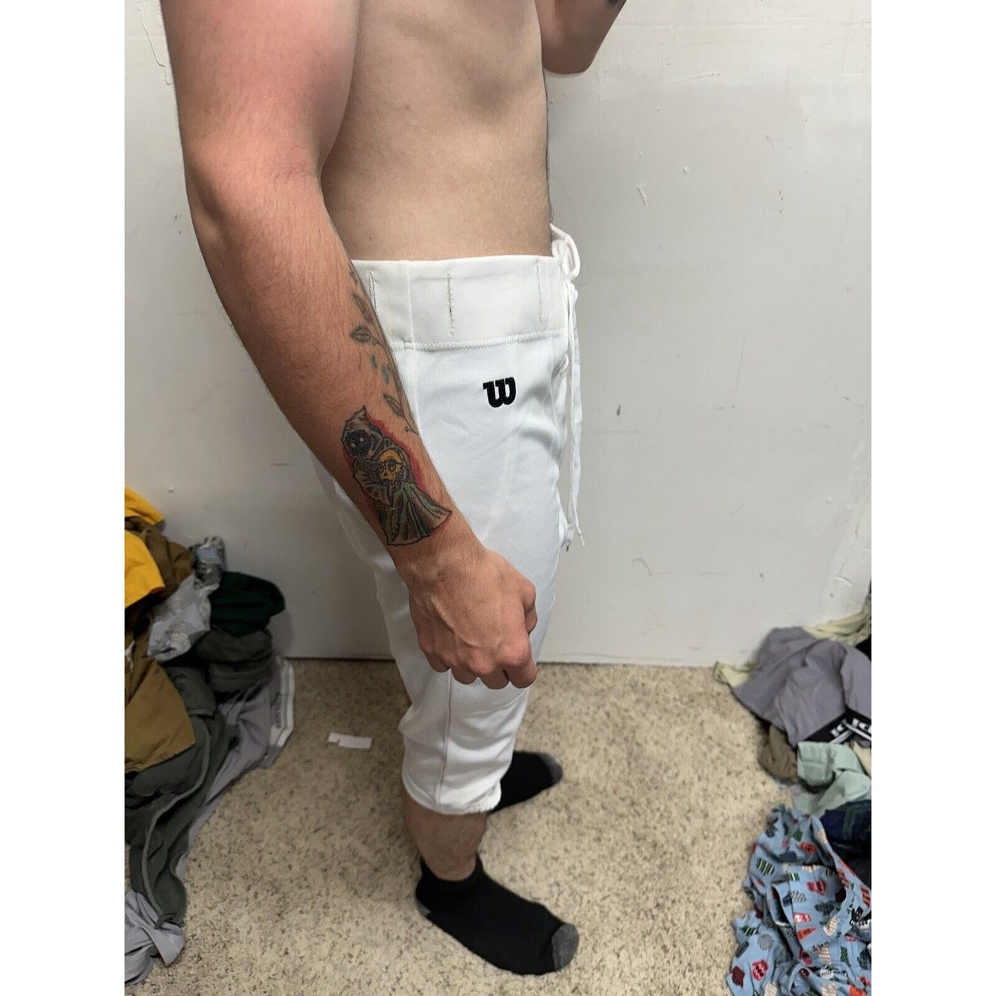 Men’s White Wilson Football Pants Large