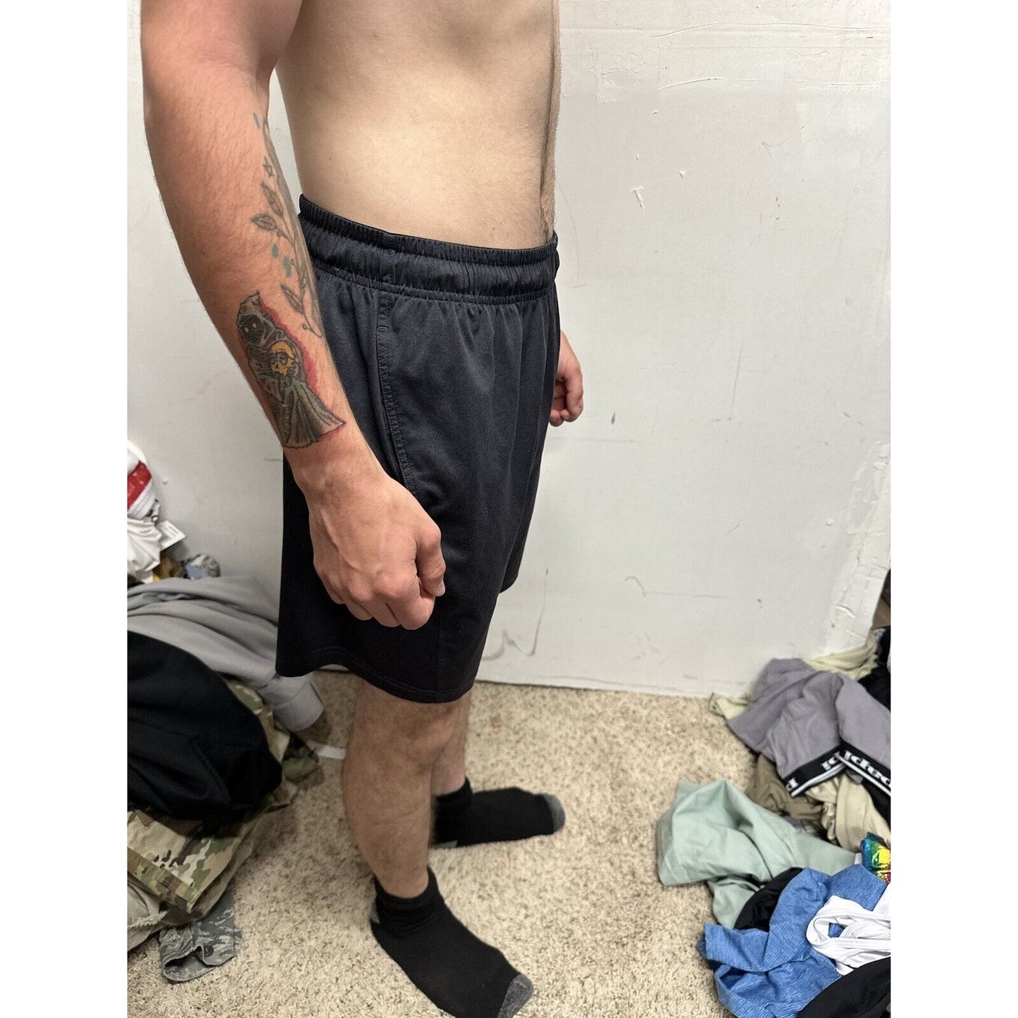 Men’s Black Medium Reebok Shorts With Pockets