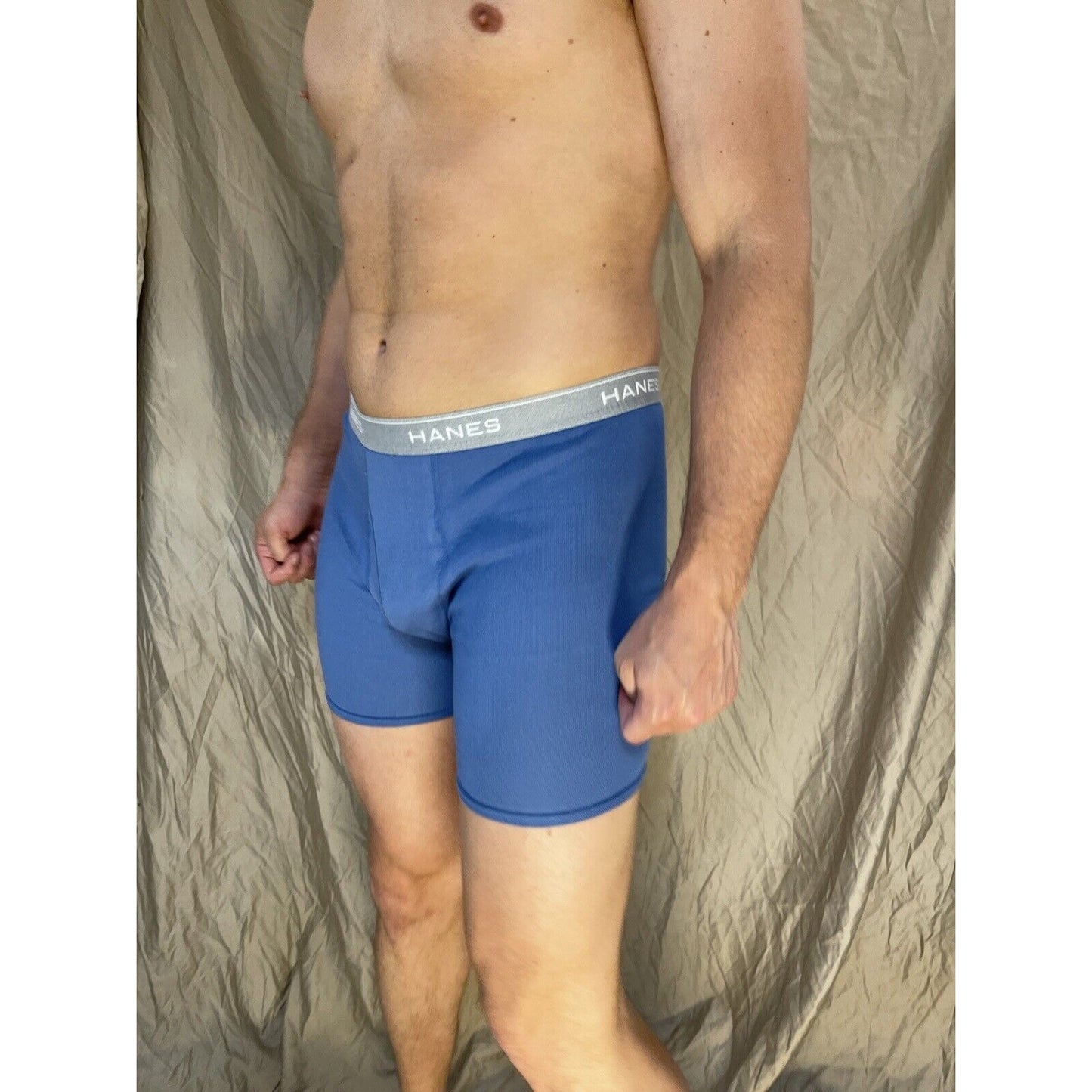 men's medium hanes Medium blue boxer brief