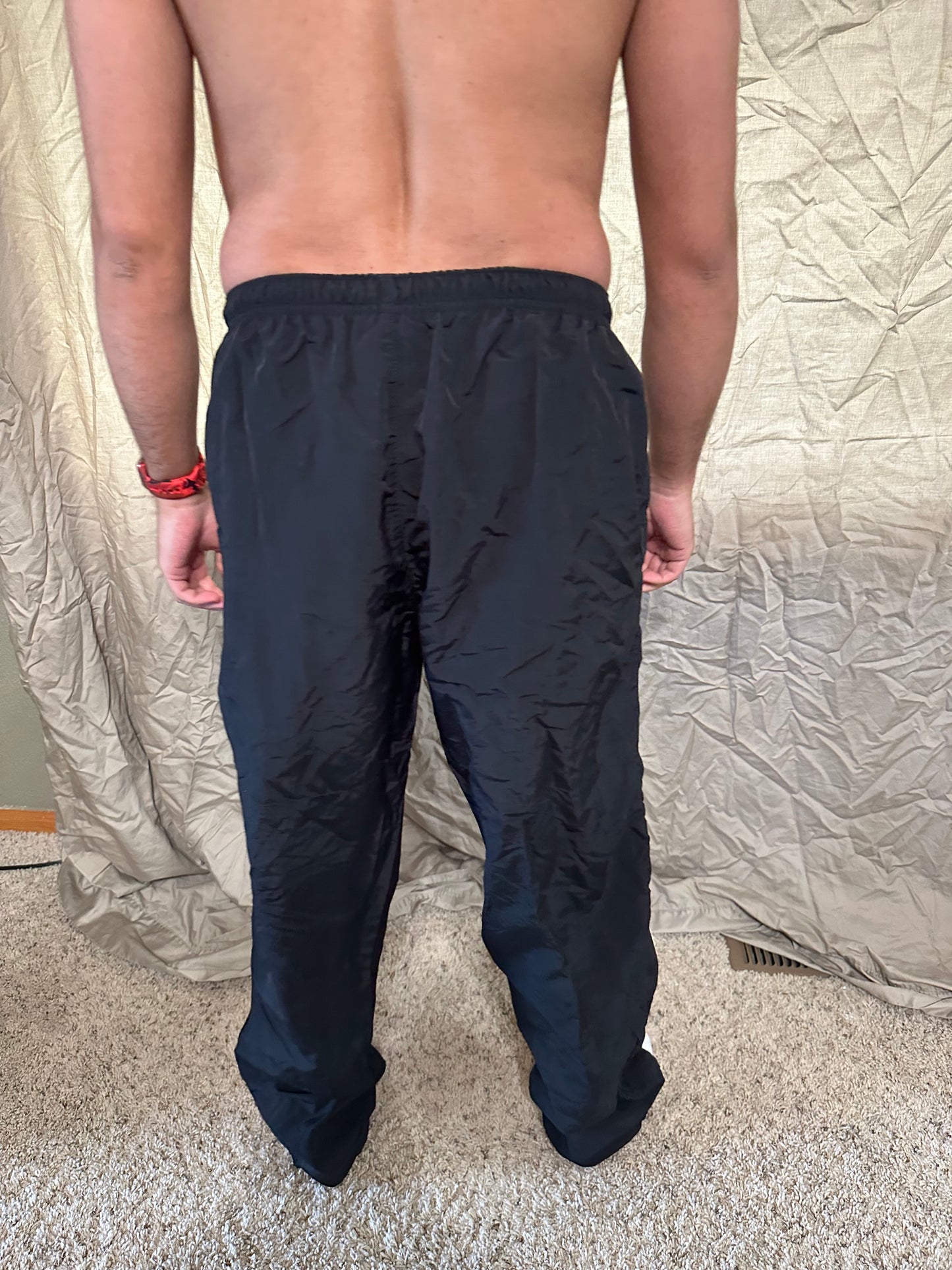 Men’s army pt pants black tag faded fits like a small long