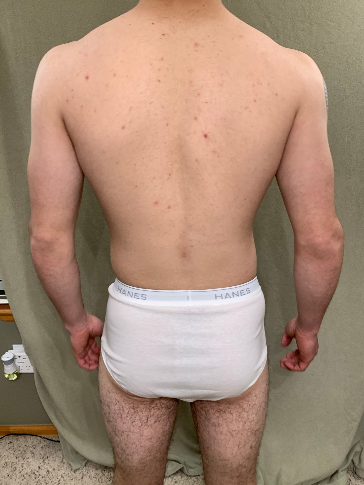 Men's Hanes Briefs - Tighty Whities