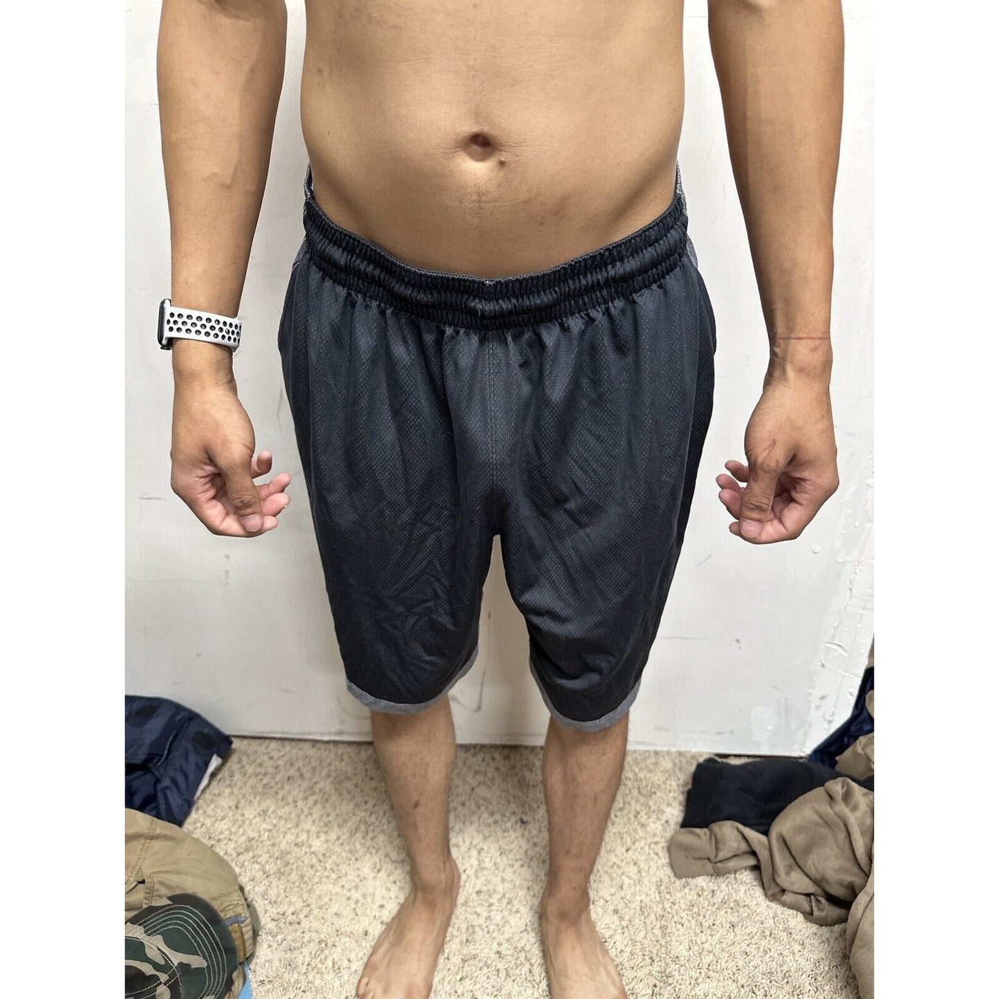 Men’s Black And Gray Nike XL Athletic Shorts With Pockets