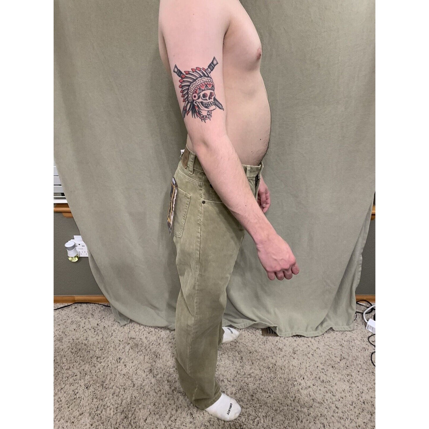 Old Navy Boot-cut Jeans 32x32 Khaki Corduroy