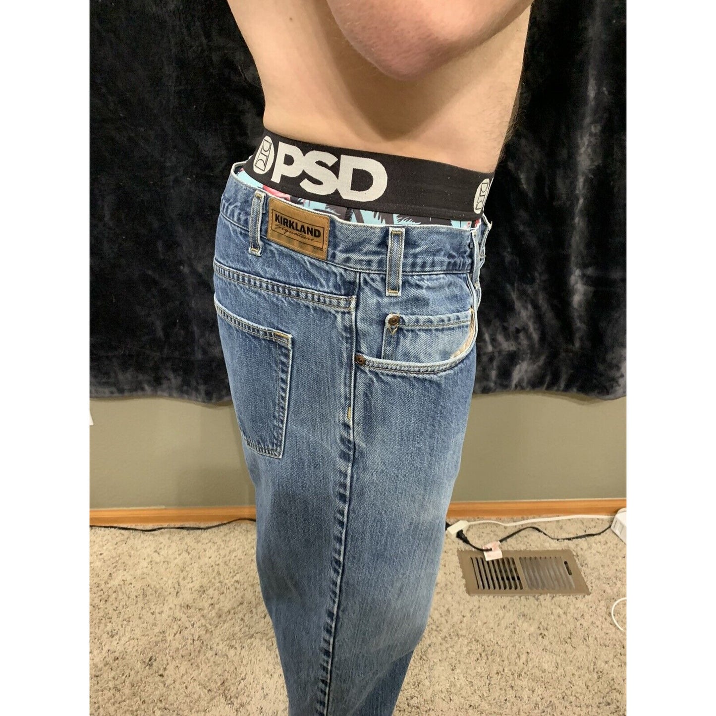 Kirkland Signature Men's Jeans Size 38x32