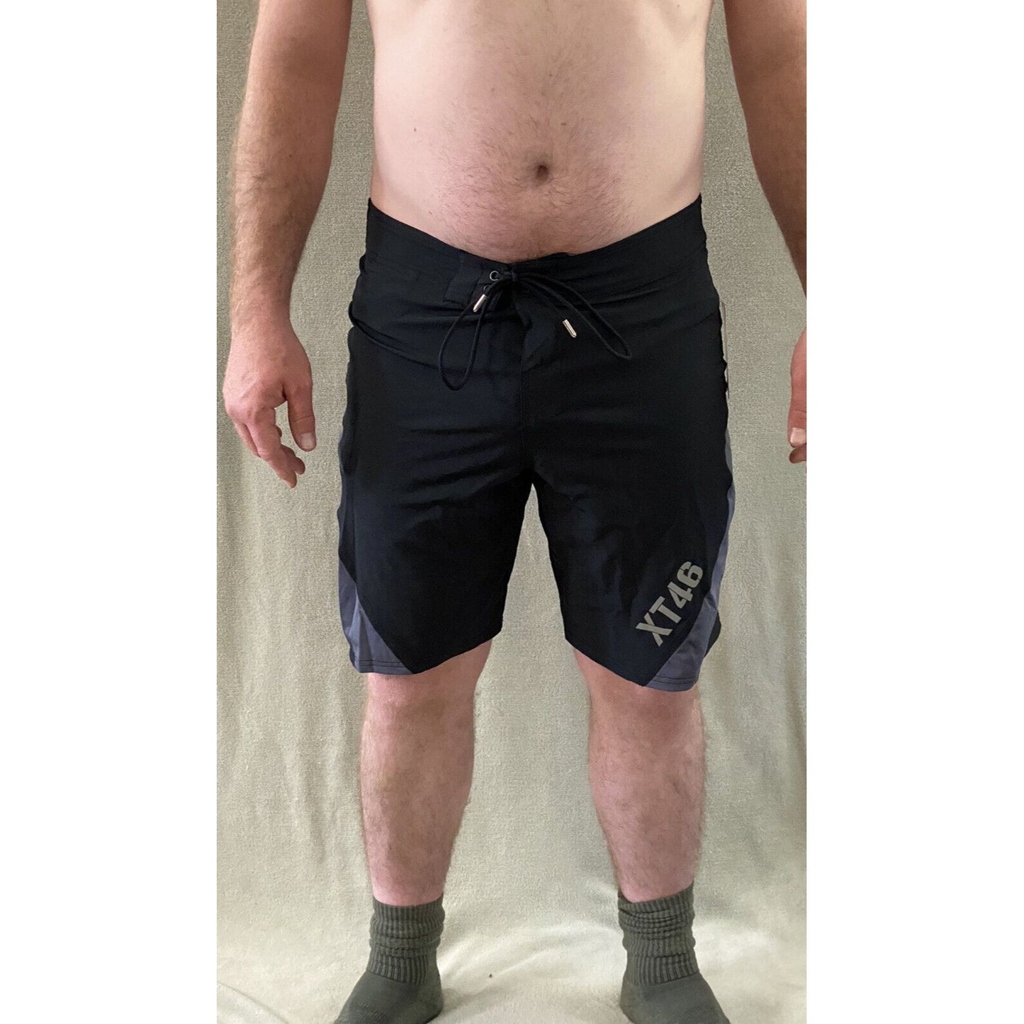 Soffe Extreme Training XT46 Men’s 34 Med Black & Gray Utility Board Shorts NWT
