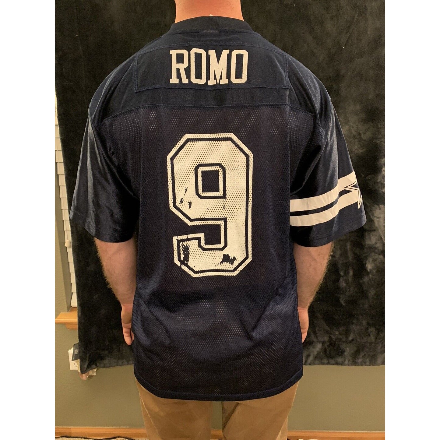 Tony Romo Dallas Cowboys Authentic Apparel Men’s Size Large Jersey