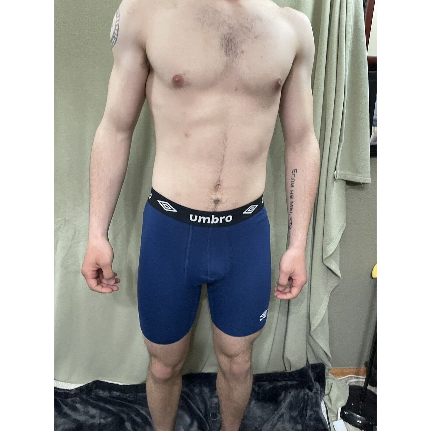 Umbro Men’s Large Royal Blue Compression Shorts