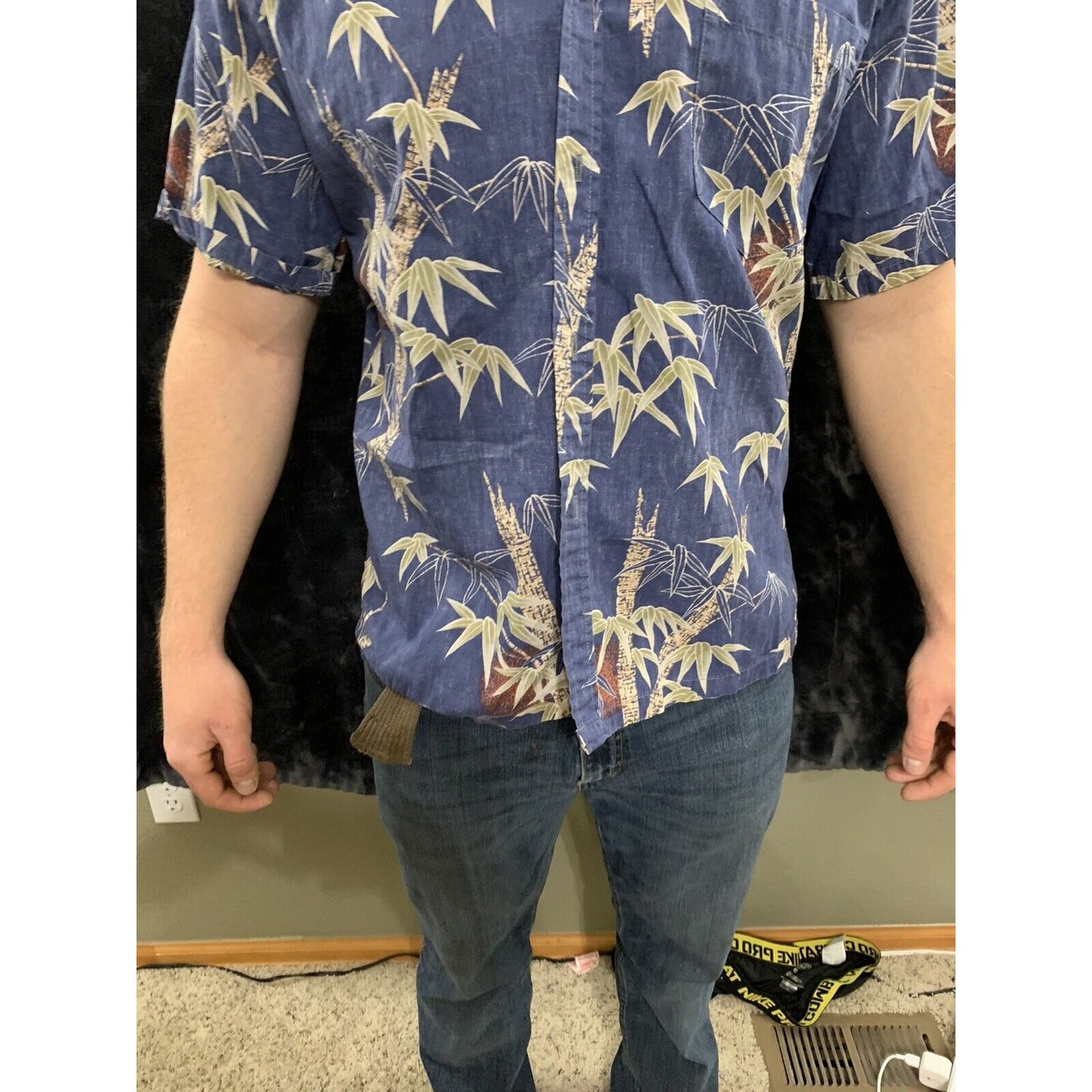 Cooke Street Hawaiian Button Up Mens Medium Blue Short Sleeve Collared