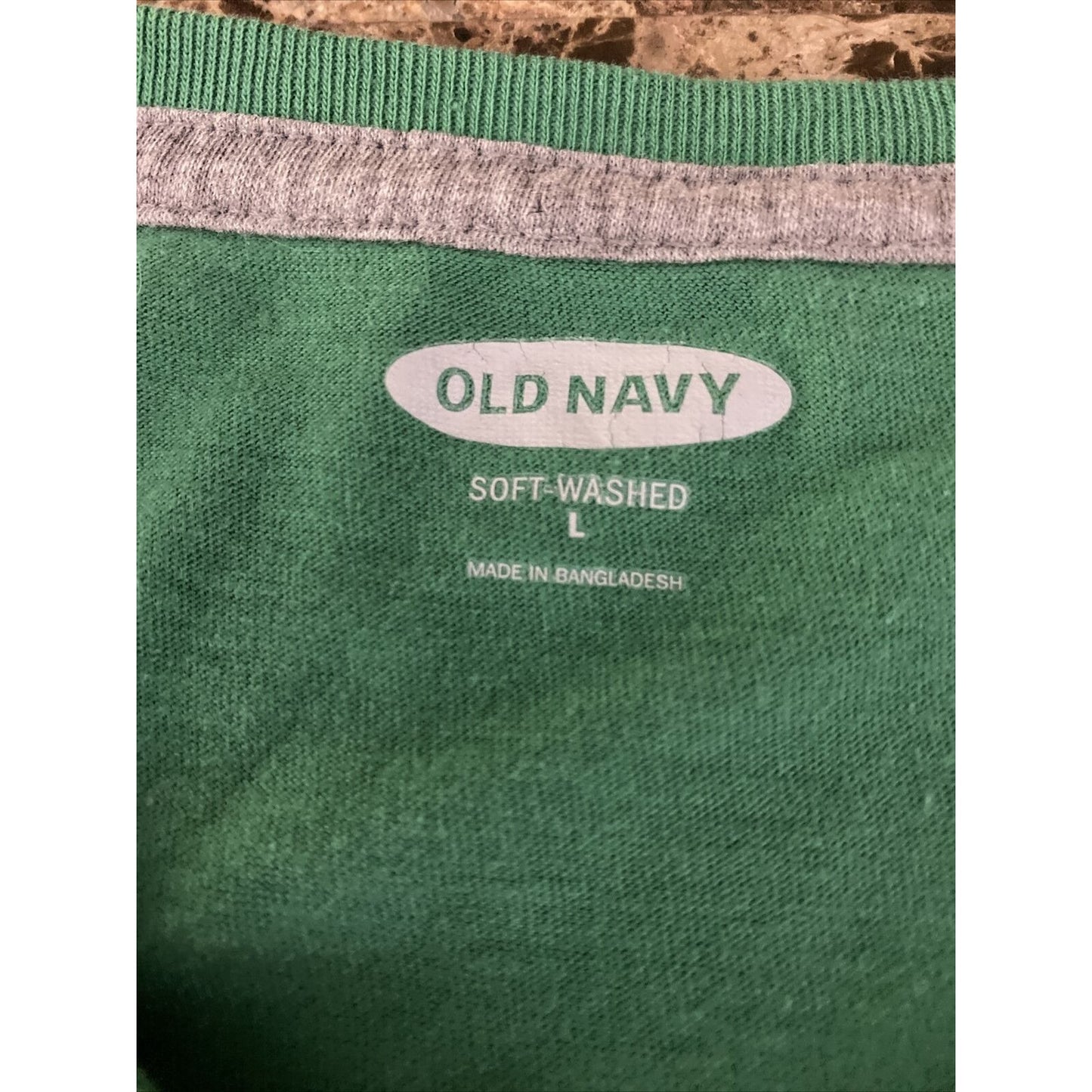Old Navy Men’s Large Green Shamrocks for St. Patrick’s Day Soft-washed T-shirt