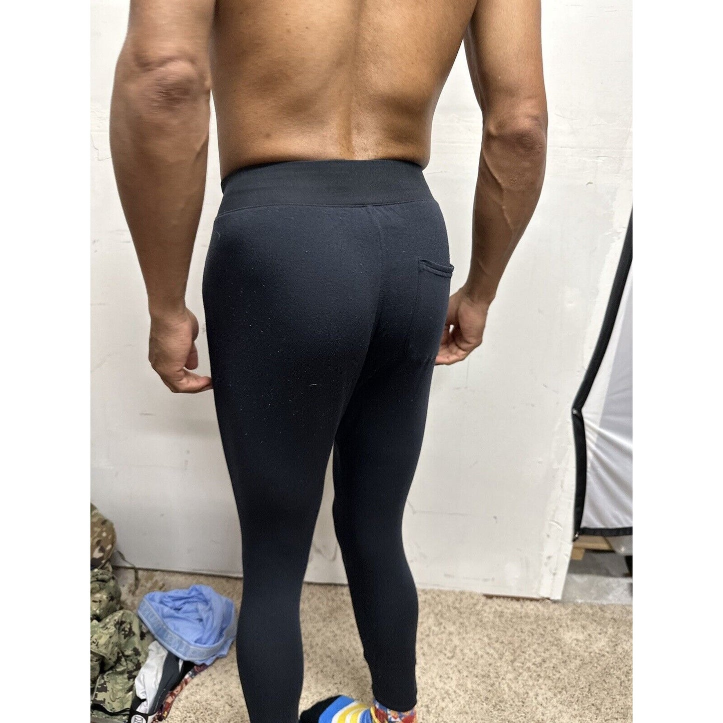 Men’s Black Leggings Under Armour Loose XS Pants Running
