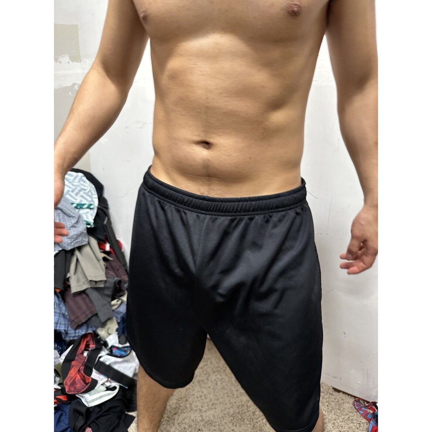 Men’s Black Starter Large Athletic Shorts