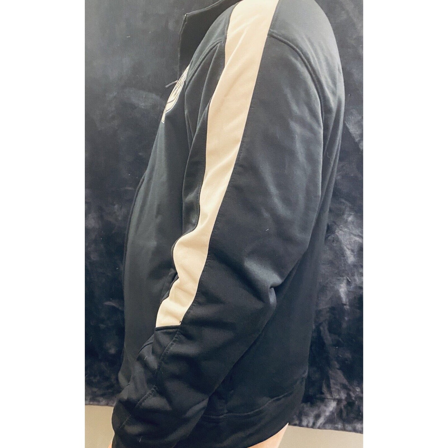 Augusta Sportswear Large Full-Zip Black Fleece Graphic (tiger on Ball) Jacket.