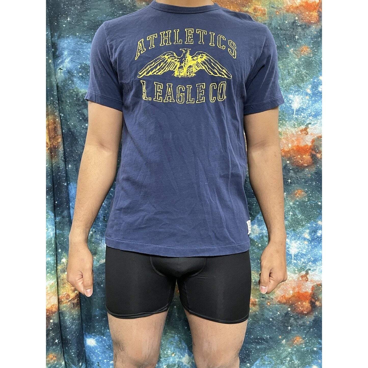 Men’s AE Athletics Navy Blue T Shirt medium