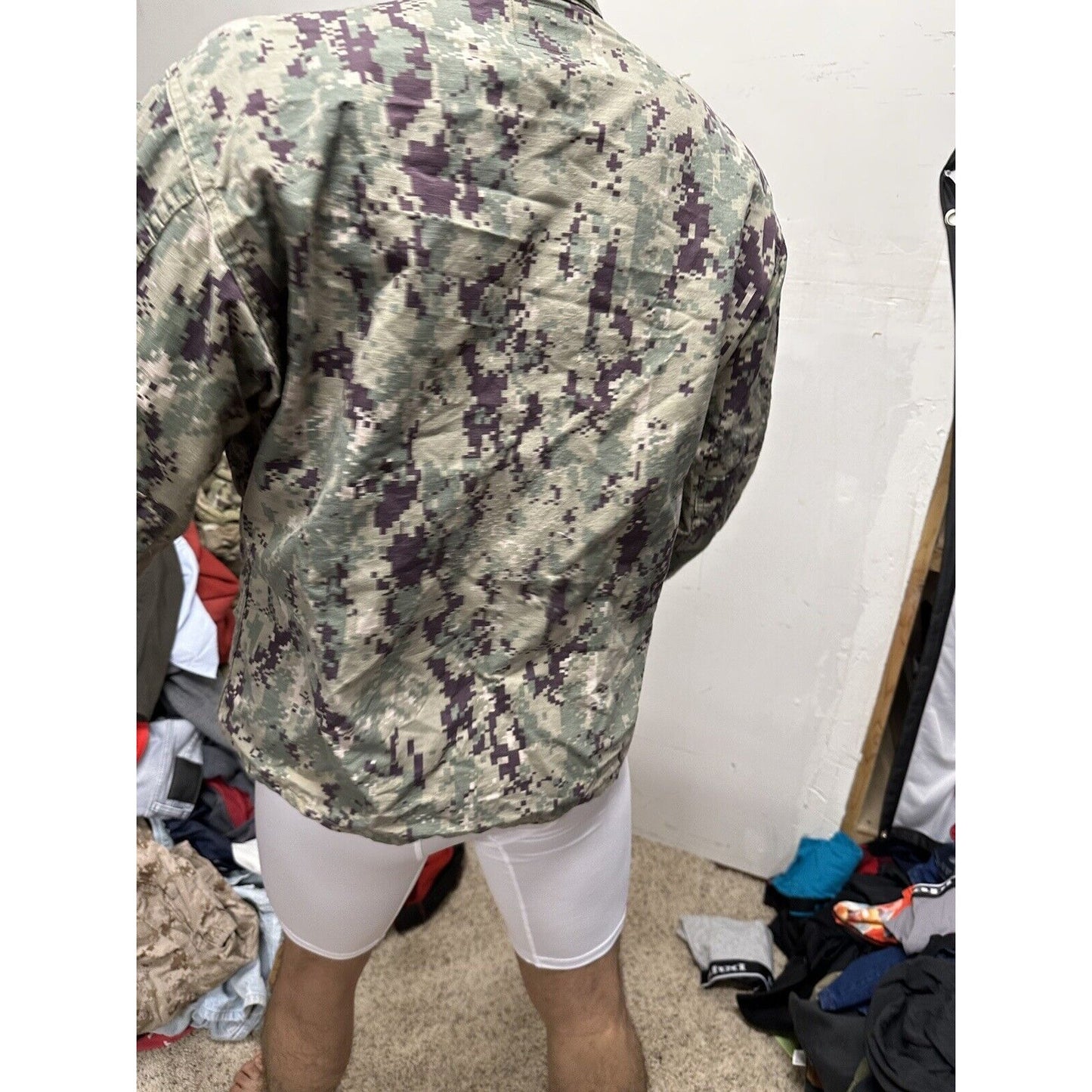 Men’s US Navy Medium XX-Short Too Blouse Uniform