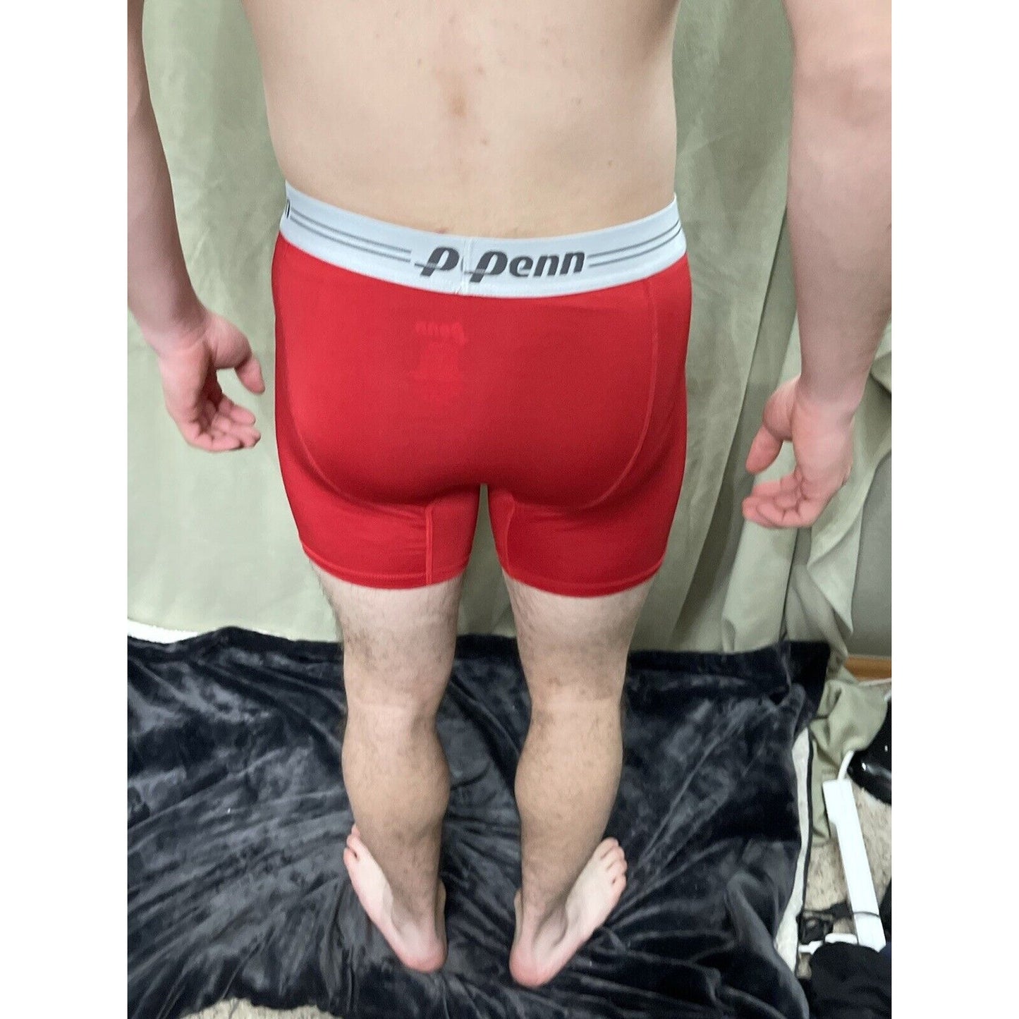 Men’s Red Penn Compression Shorts Medium 10% Spandex
