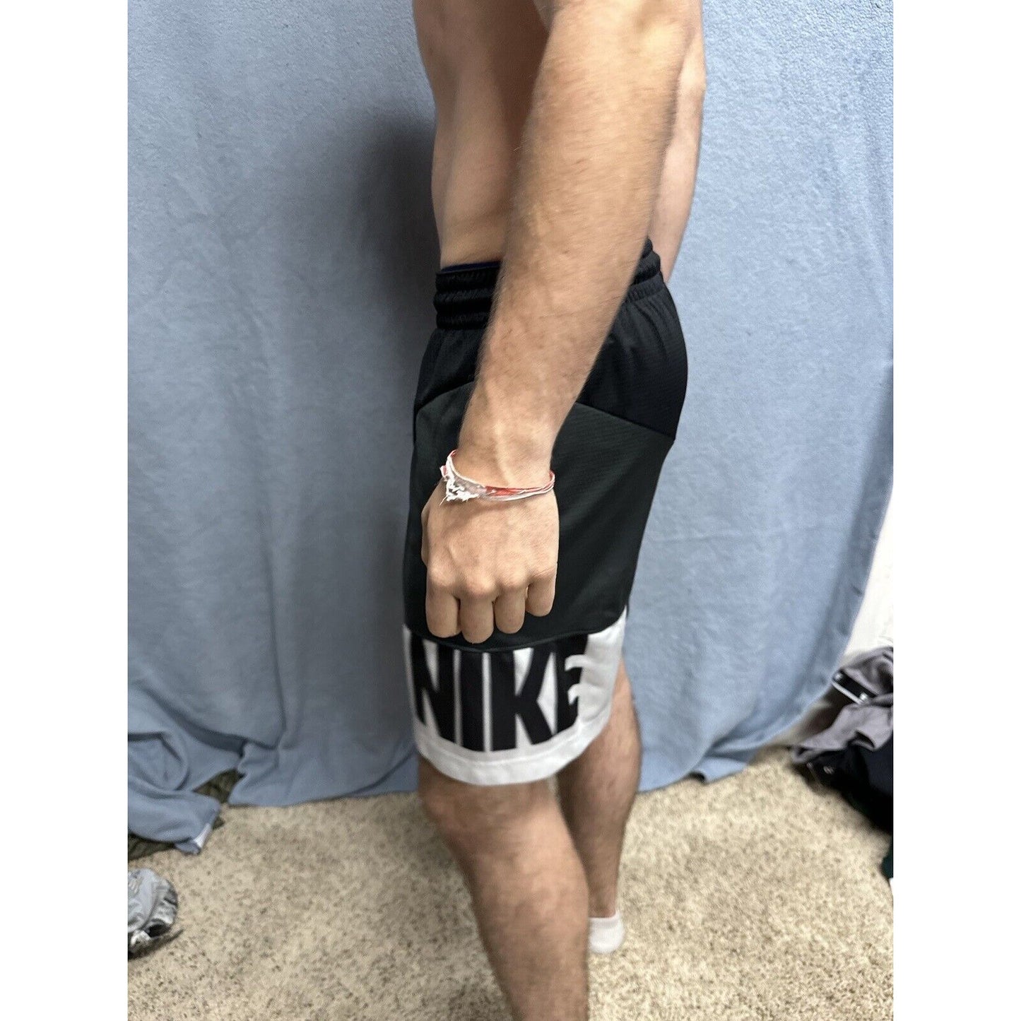 Men’s Nike Black Gray White Small Dri Fit Shorts With Pockets