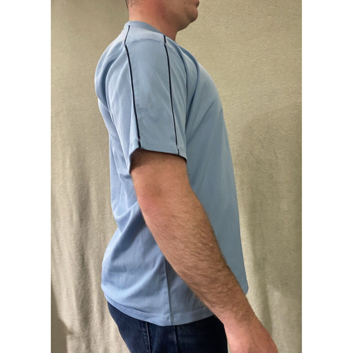 NIKE Men’s XL Sky Blue Gym Workout Training Athletic Polyester Shirt