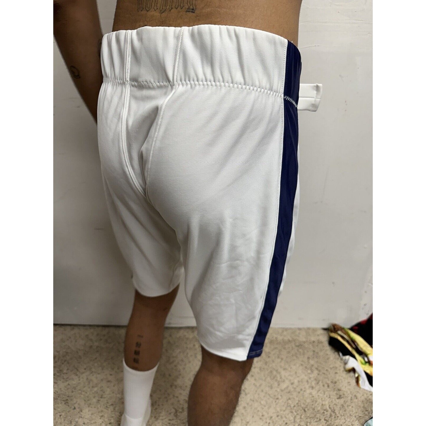 Men’s White Under Armour XL Football Pants