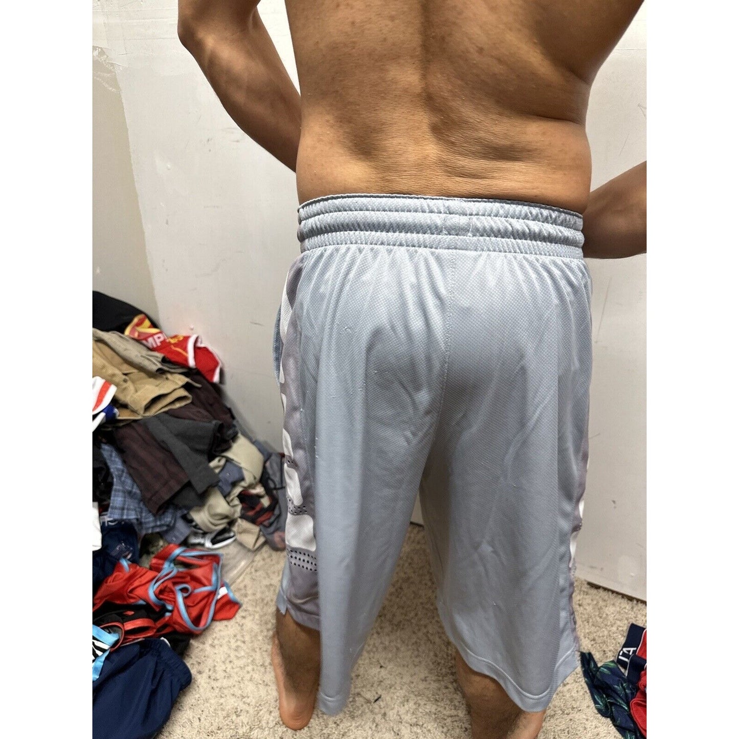 Men’s Gray Dri Fit Nike Medium Athletic Shorts With Pockets