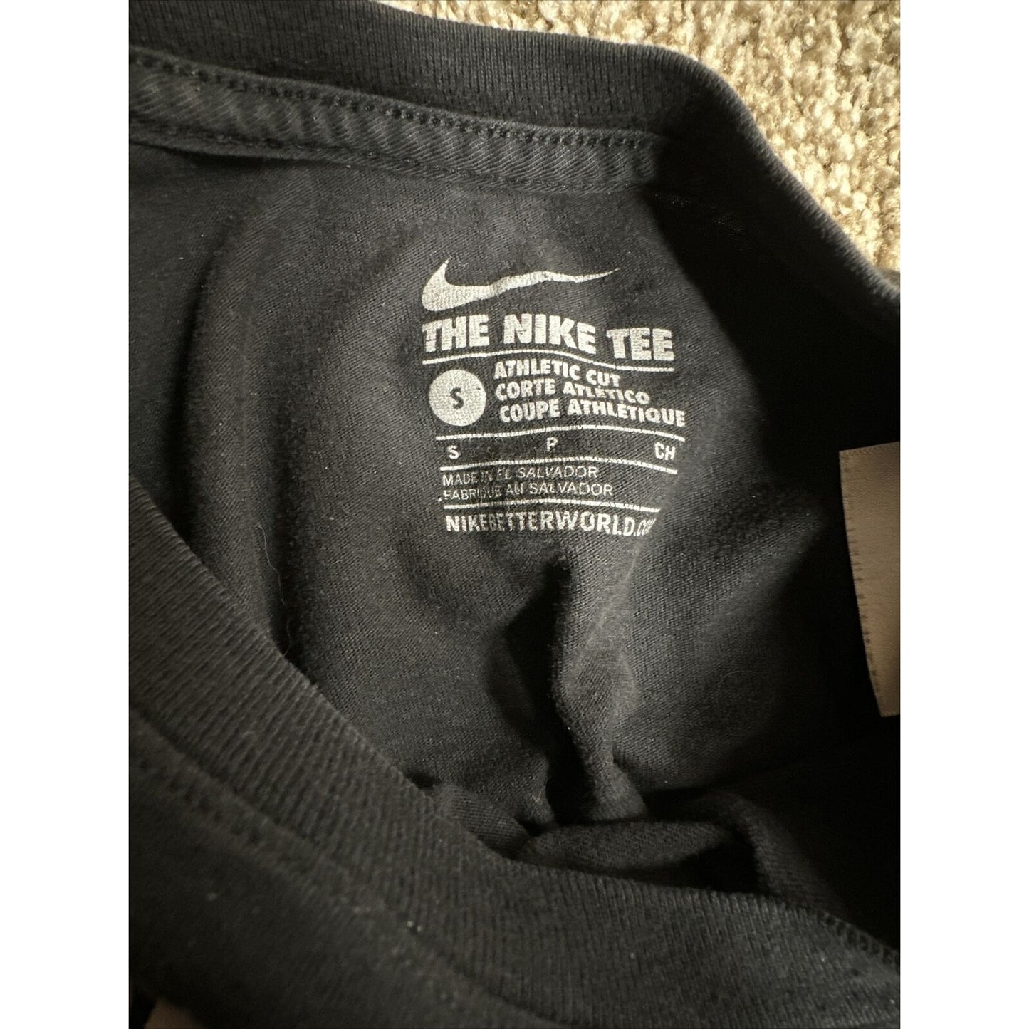 men’s the nike tee black short sleeve tshirt small athletic cut
