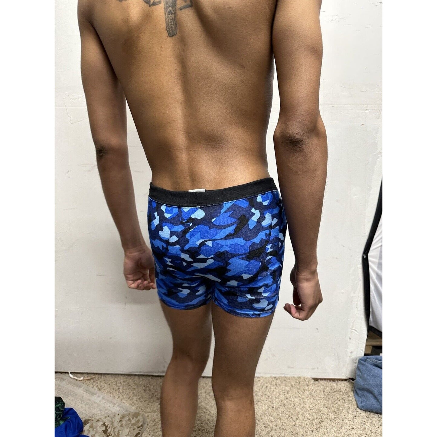 Boys XL blue Camo Hanes boxer briefs